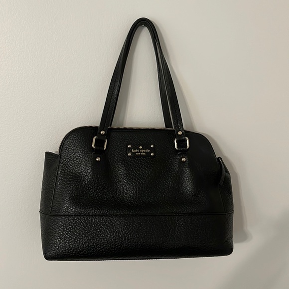 kate spade Handbags - Rare Large Kate Spade Tote 👀